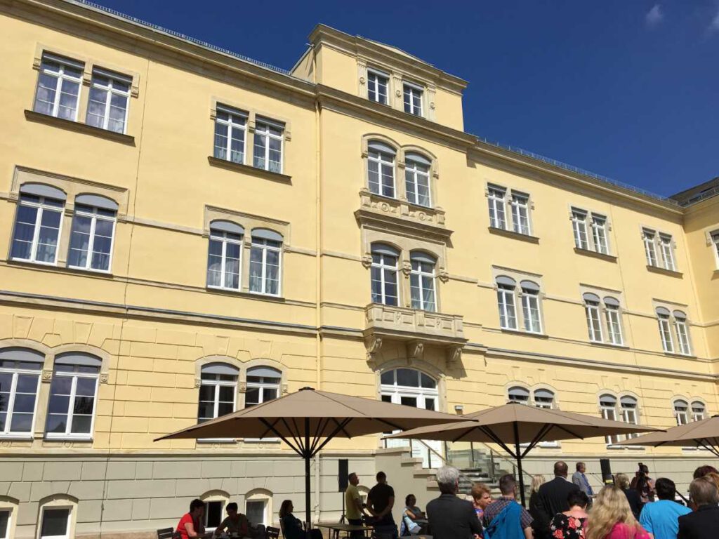 Feierliche Eröffnung des Hauses N im Krankenhaus Dresden-Friedrichstadt. Foto: hpm Henkel Projektmanagement GmbH